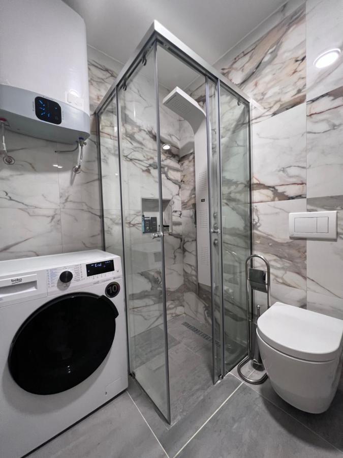 Coin Apartments Улцинь Экстерьер фото