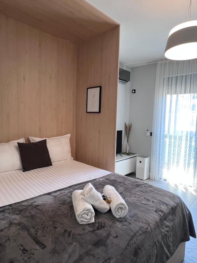 Coin Apartments Улцинь Экстерьер фото