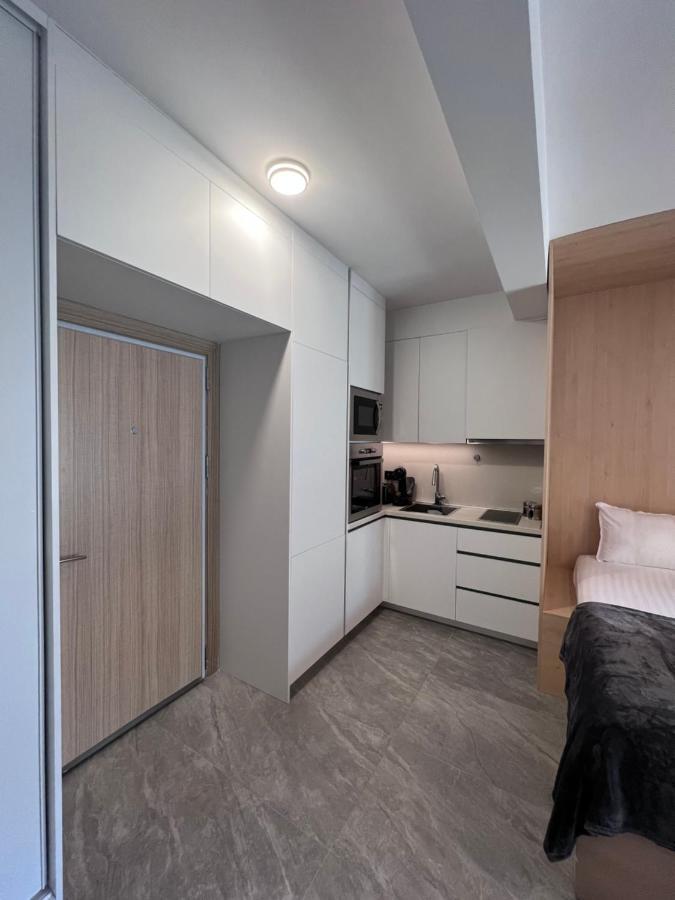 Coin Apartments Улцинь Экстерьер фото